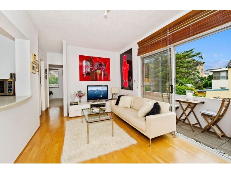 2/54 Brighton Boulevard, Bondi Beach NSW 2026