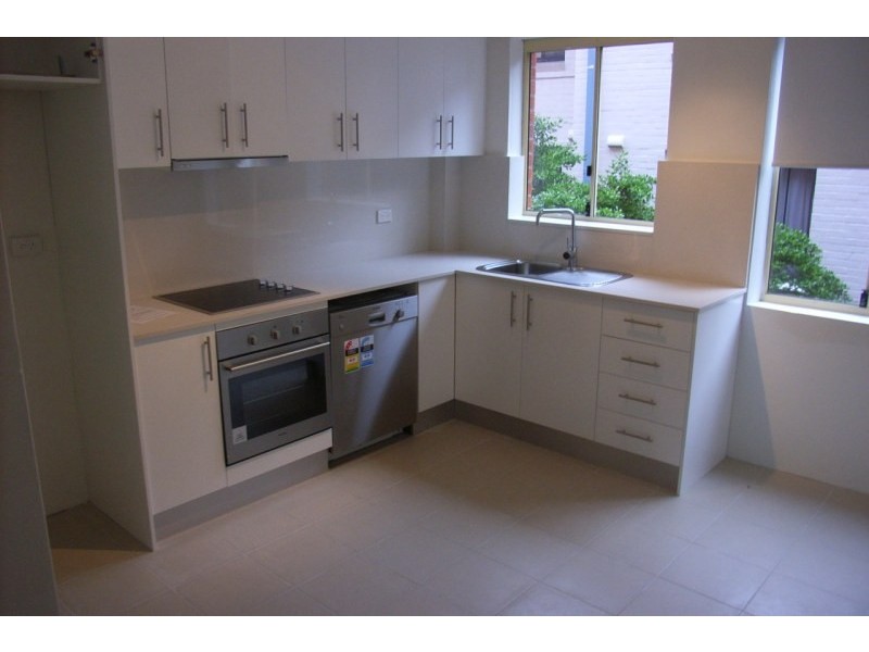 2/8 Beaumond Avenue, Maroubra NSW 2035