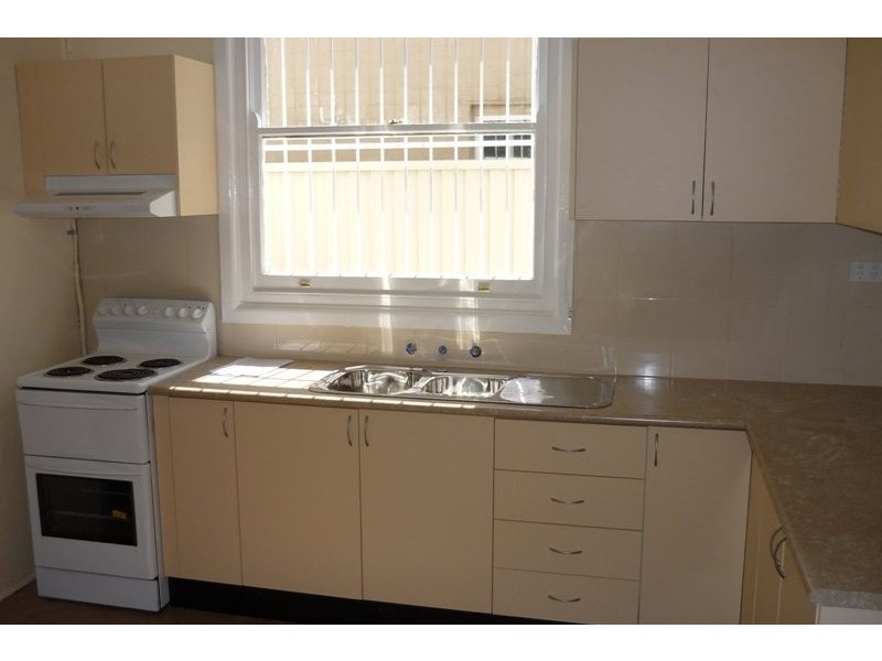 196 Anzac Parade, Kensington NSW 2033