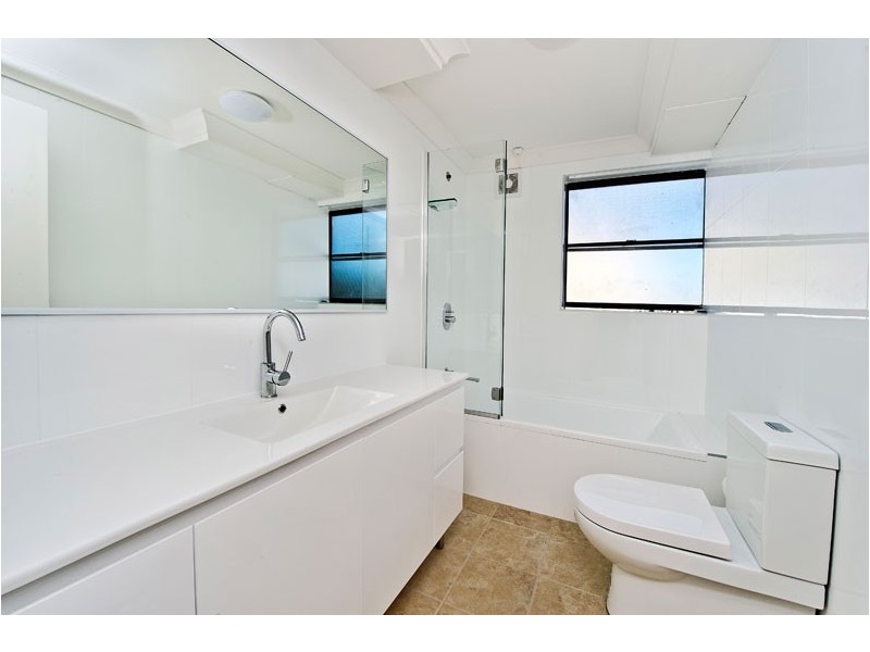 8/108 Beach Street, Coogee NSW 2034