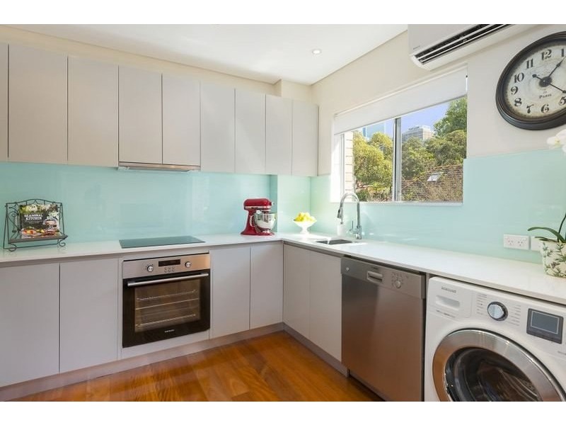 9/27A Eaton Street, Neutral Bay NSW 2089