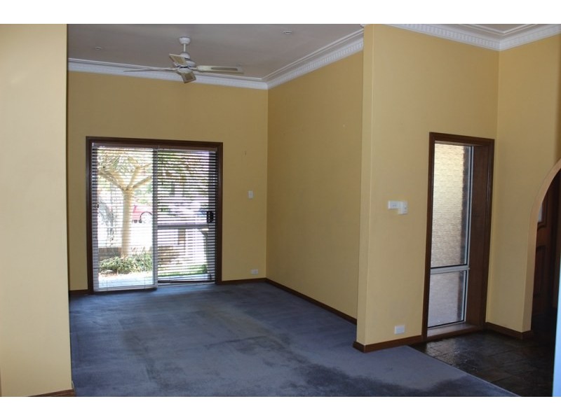 19 Cleland Street, Mascot NSW 2020