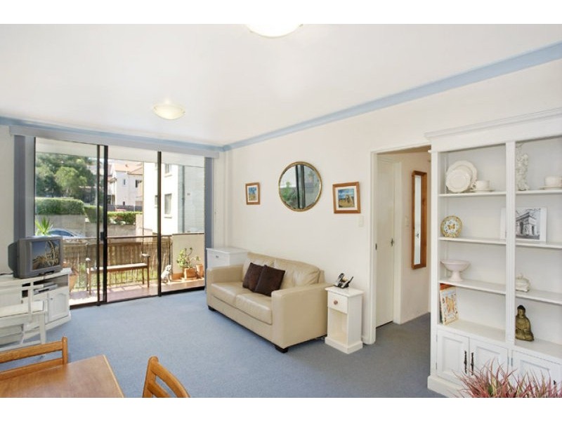 19/17-23 Wallis Parade, North Bondi NSW 2026