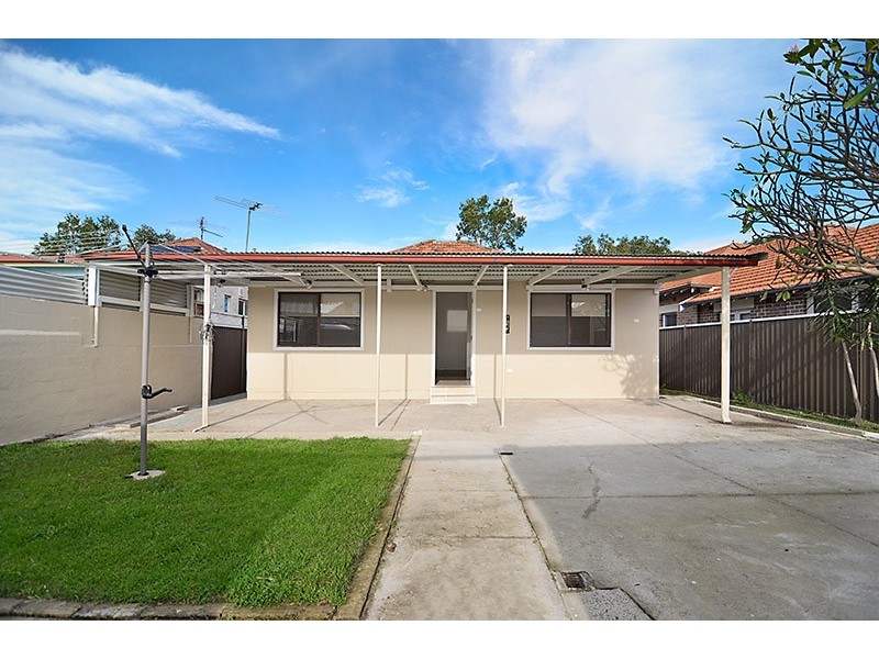 16 Anniversary Street, Botany NSW 2019