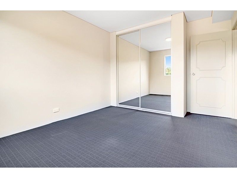 10/16 Eaton Street, Neutral Bay NSW 2089