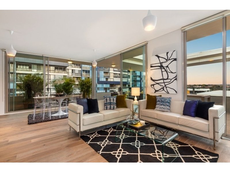 1601/2 Sterling Circuit, Camperdown NSW 2050