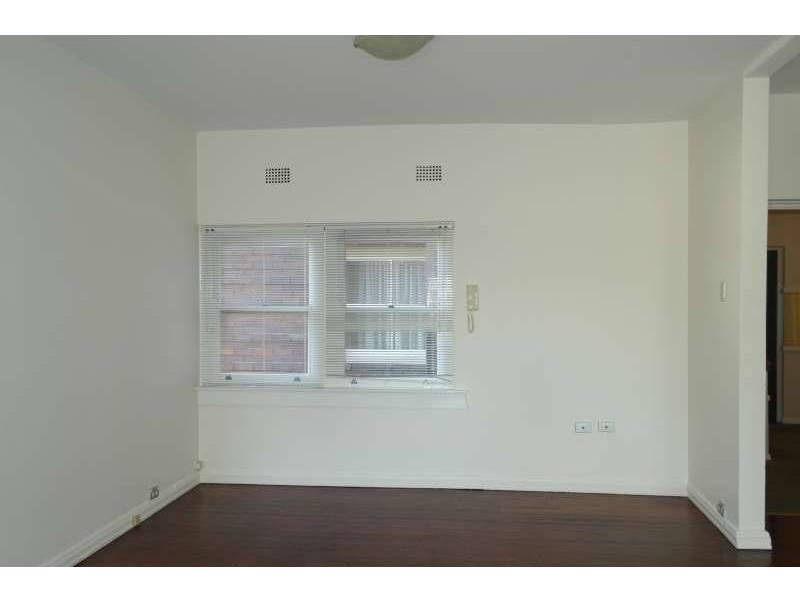 8/134B Bondi Road, Bondi NSW 2026