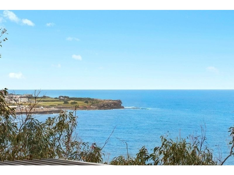 8/205 Beach Street, Coogee NSW 2034