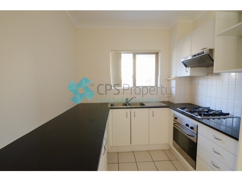 12/8 MacIntosh Street, Mascot NSW 2020