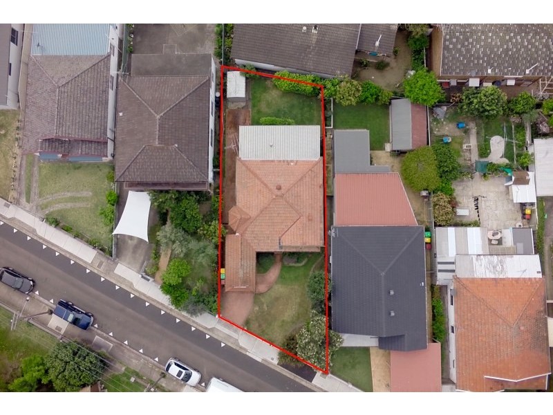 16 Richard Avenue, Earlwood NSW 2206