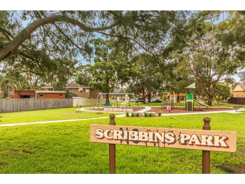 8 Woorak Crescent, Miranda NSW 2228