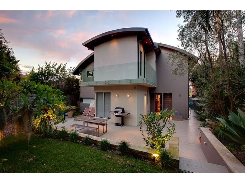 8 Cliff Road, Collaroy NSW 2097