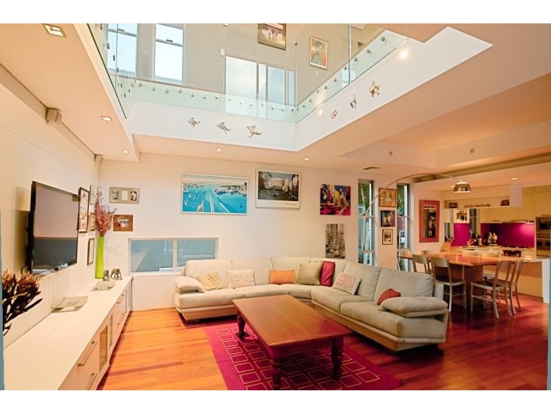 8 Cliff Road, Collaroy NSW 2097