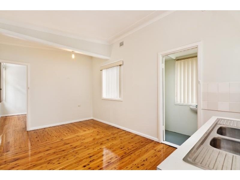 125 McIntosh Road, Narraweena NSW 2099