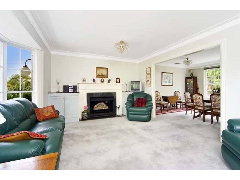 12 Aden Street, Seaforth NSW 2092