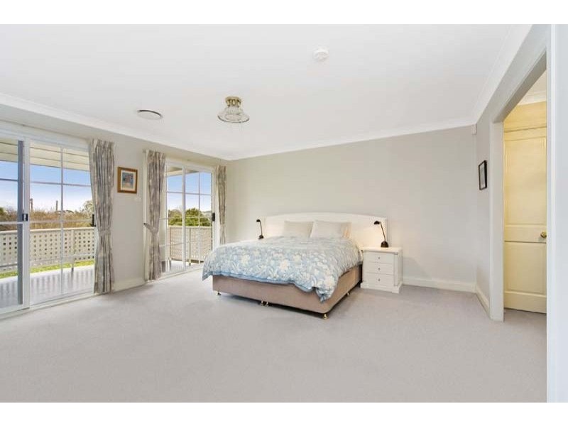 12 Aden Street, Seaforth NSW 2092