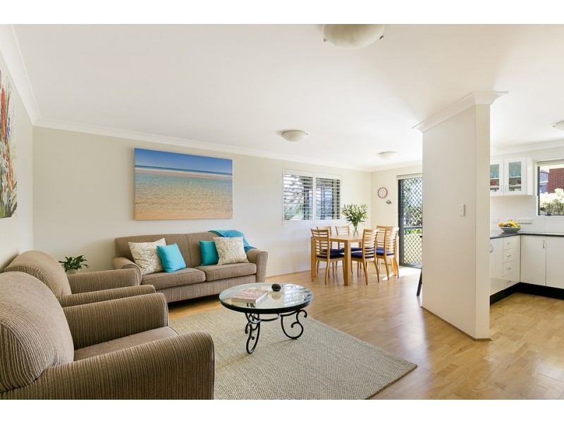 1/12 Campbell Parade, Manly Vale NSW 2093