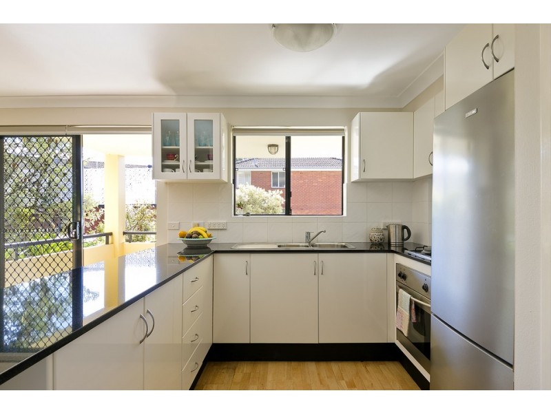 1/12 Campbell Parade, Manly Vale NSW 2093
