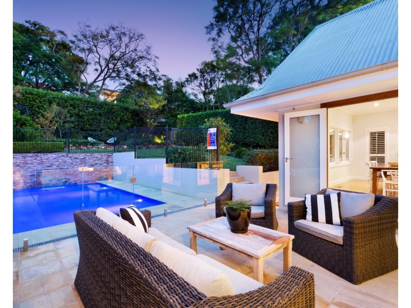 27 MacMillan Street, Seaforth NSW 2092