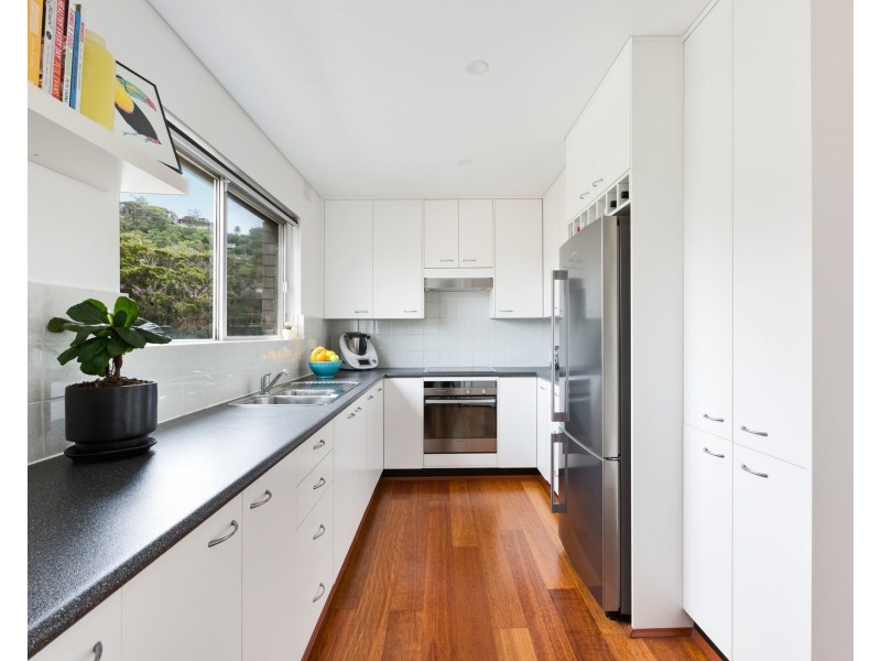 13/12 Clarke Street, Narrabeen NSW 2101