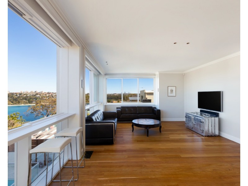 9 Moore Street, Clontarf NSW 2093