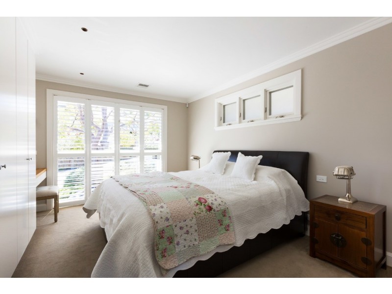 9 Moore Street, Clontarf NSW 2093