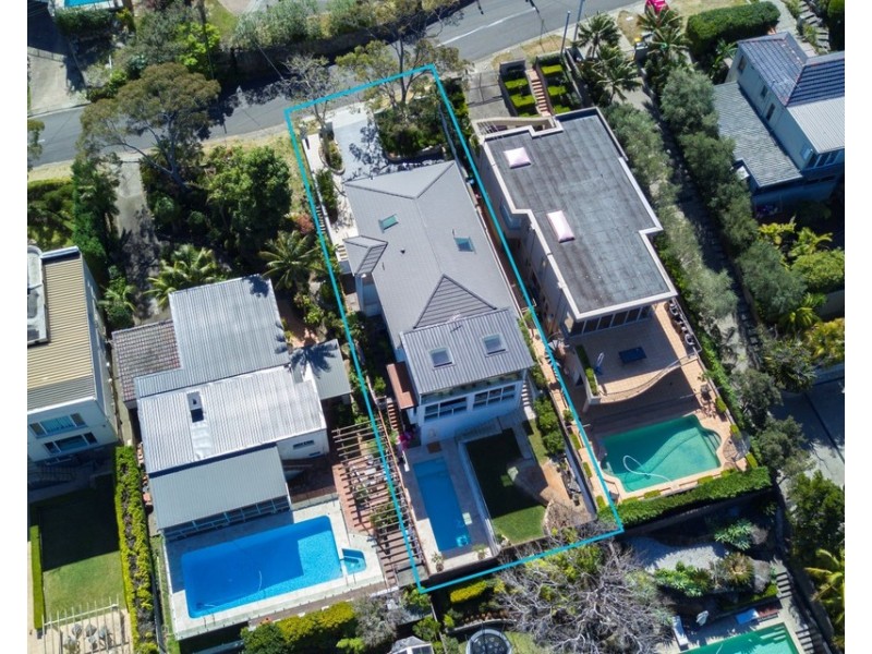 9 Moore Street, Clontarf NSW 2093