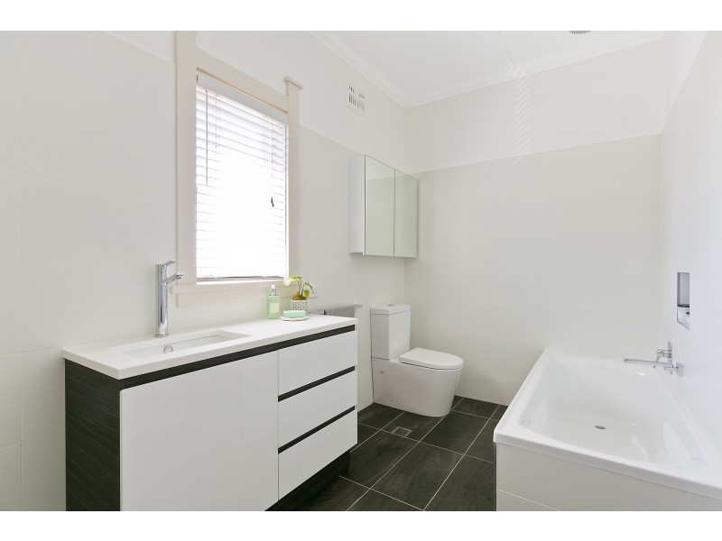 64 Fairlight Street, Fairlight NSW 2094