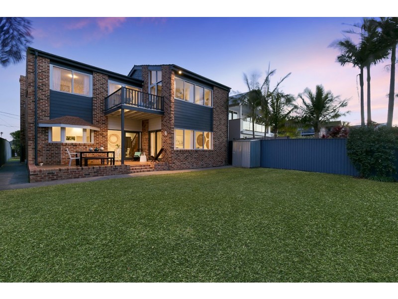 76 Quirk Street, Dee Why NSW 2099