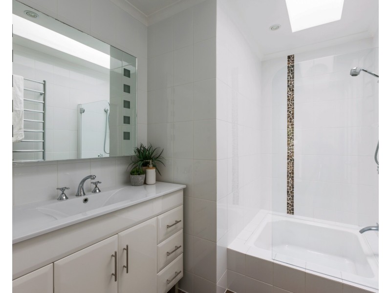 20 Arana Street, Manly Vale NSW 2093