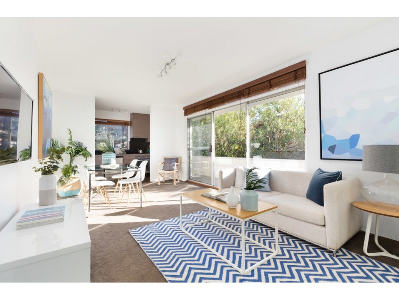 8/16 Regent Street, Dee Why NSW 2099