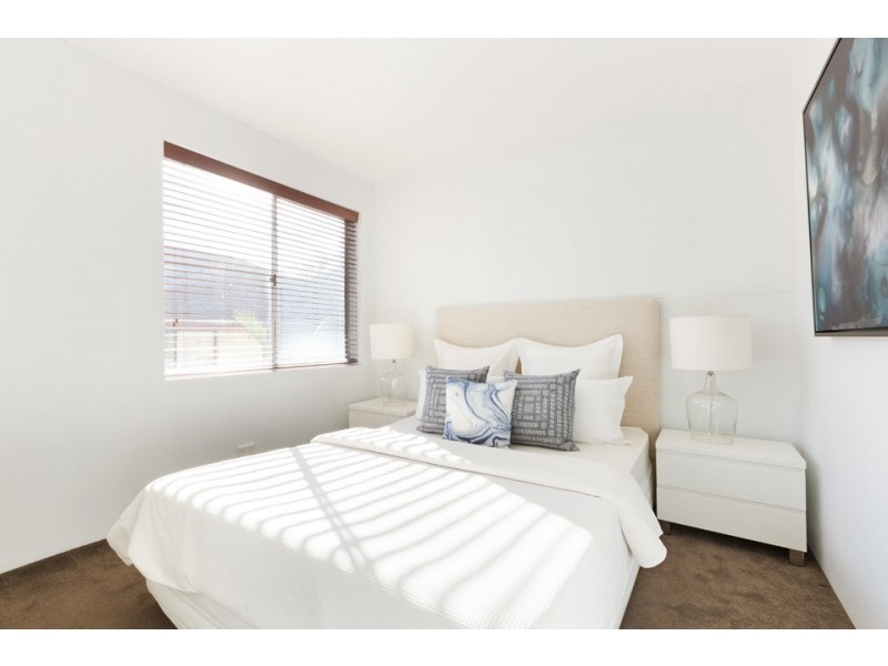 8/16 Regent Street, Dee Why NSW 2099