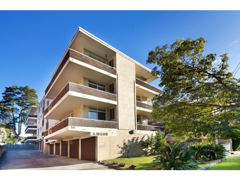 8/16 Regent Street, Dee Why NSW 2099