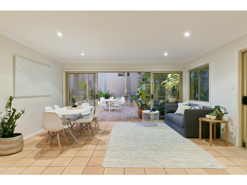 45 Southern Cross Way, Allambie Heights NSW 2100