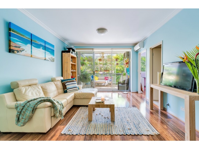1/6 The Crescent, Dee Why NSW 2099