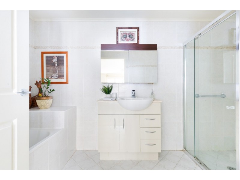 2/63-65 Central Road, Avalon Beach NSW 2107