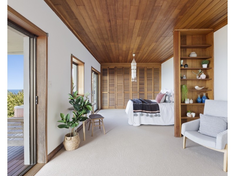 15 Edgecliffe Boulevard, Collaroy Plateau NSW 2097