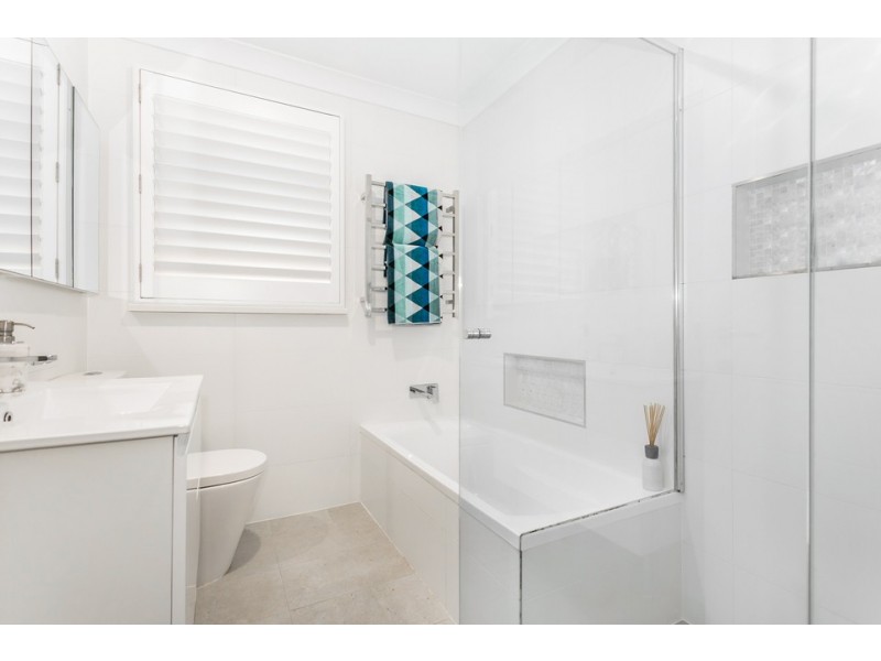 44 Southern Cross Way, Allambie Heights NSW 2100