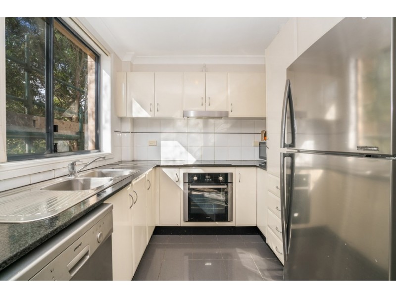 11/1-3 Funda Place, Brookvale NSW 2100