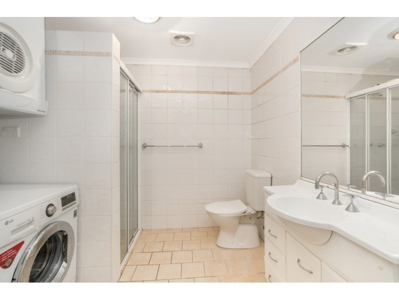 11/1-3 Funda Place, Brookvale NSW 2100