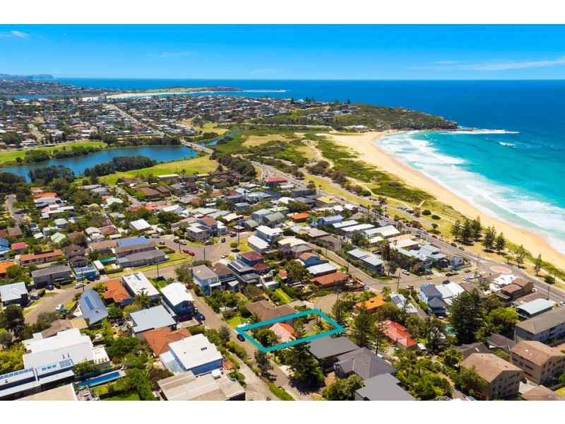 4 Beverley Place, Curl Curl NSW 2096