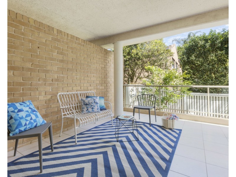 4/11-13 Gulliver Street, Brookvale NSW 2100