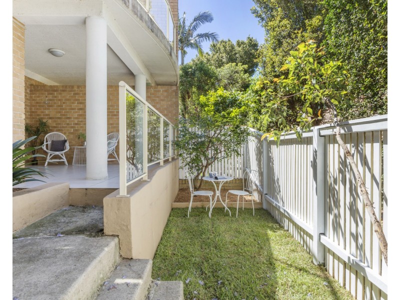 4/11-13 Gulliver Street, Brookvale NSW 2100