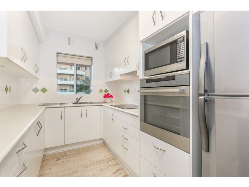 6/9 Stuart Street, Collaroy NSW 2097