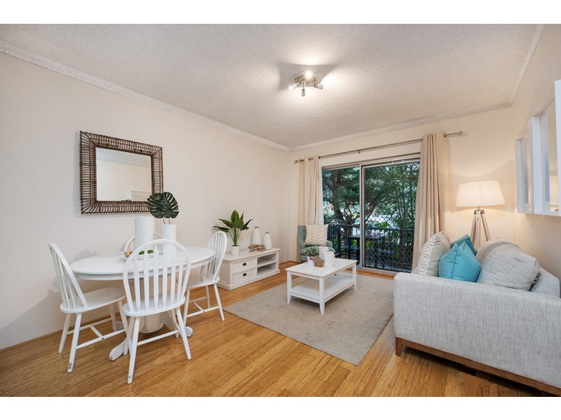 1/13 Clarke Street, Narrabeen NSW 2101