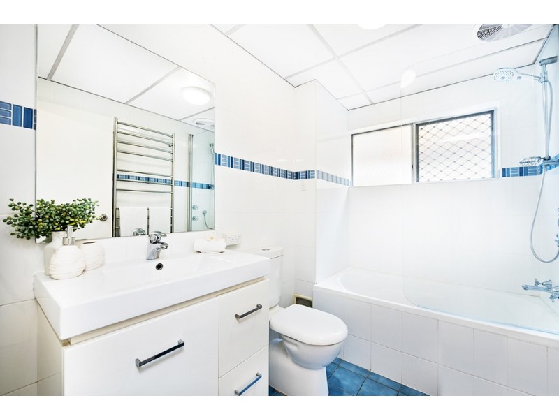 1/13 Clarke Street, Narrabeen NSW 2101