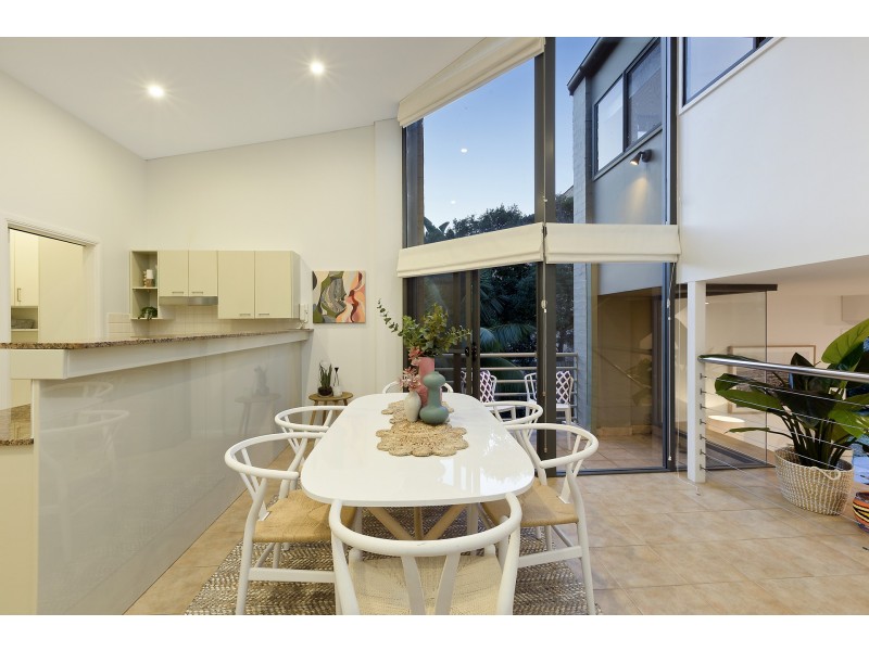 9/192 Ocean Street, Narrabeen NSW 2101