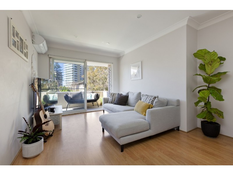 17/4 Ramsay Street, Collaroy NSW 2097