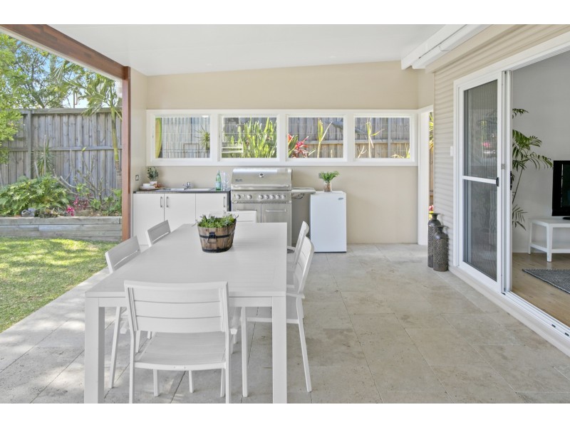 33 Innes Road, Manly Vale NSW 2093