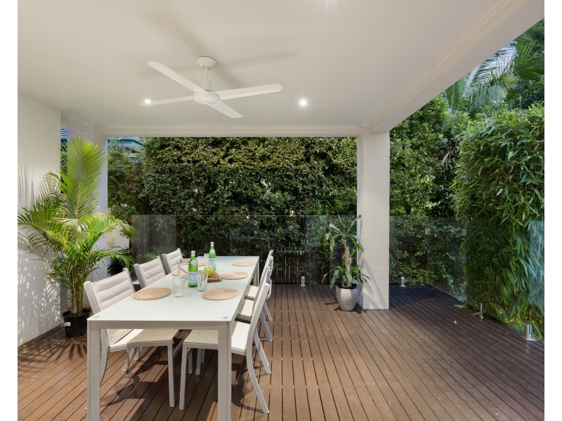 12 Phillip Avenue, Seaforth NSW 2092